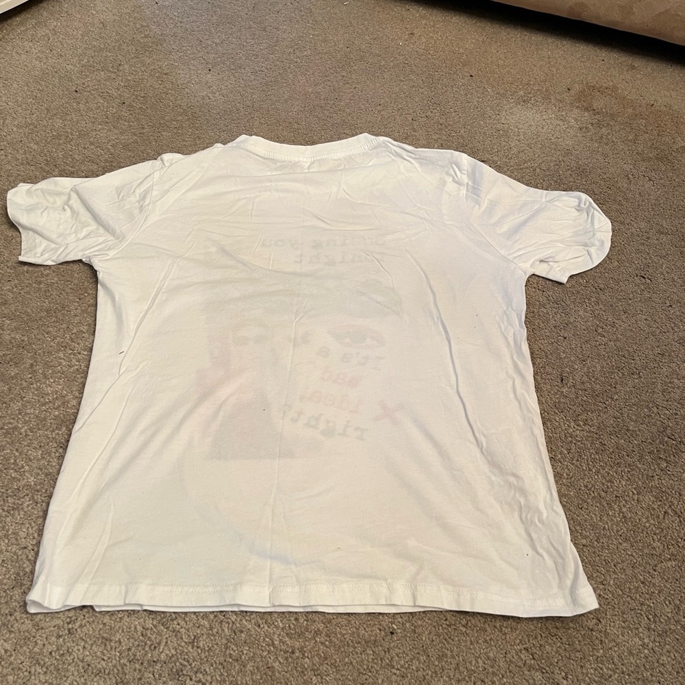 Olivia Rodrigo Teeshirt - Picture 3 of 3